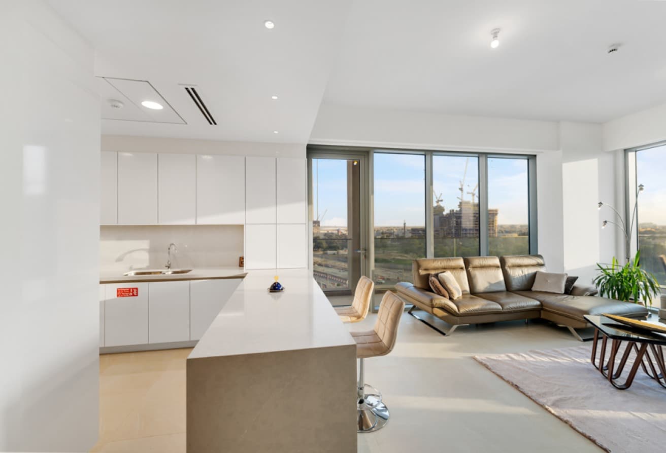 Vacant | Fully Furnished | Burj and Canal Views galerie 4