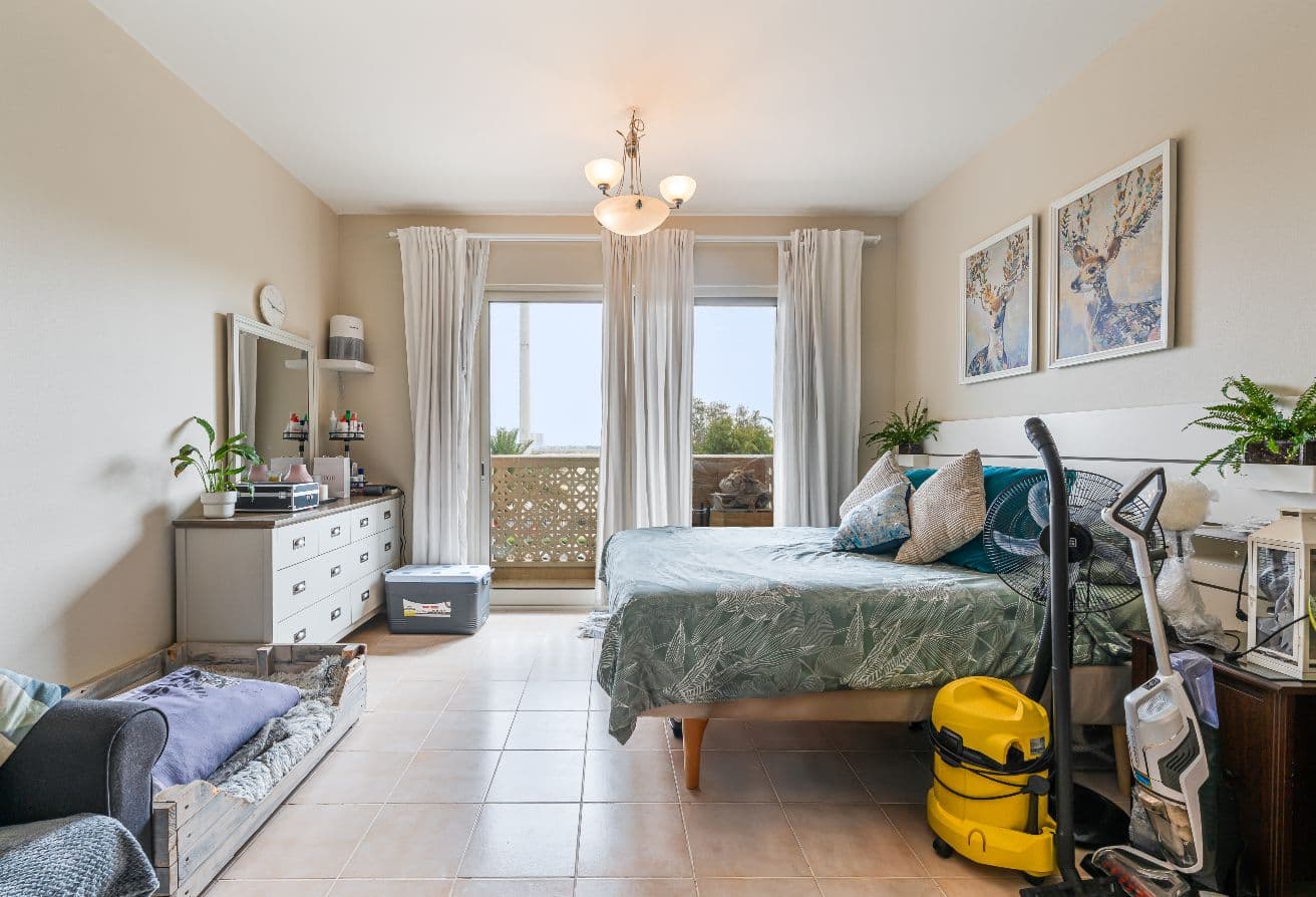 Large Layout | Rented | Non Negotiable | High ROI المعرض 3