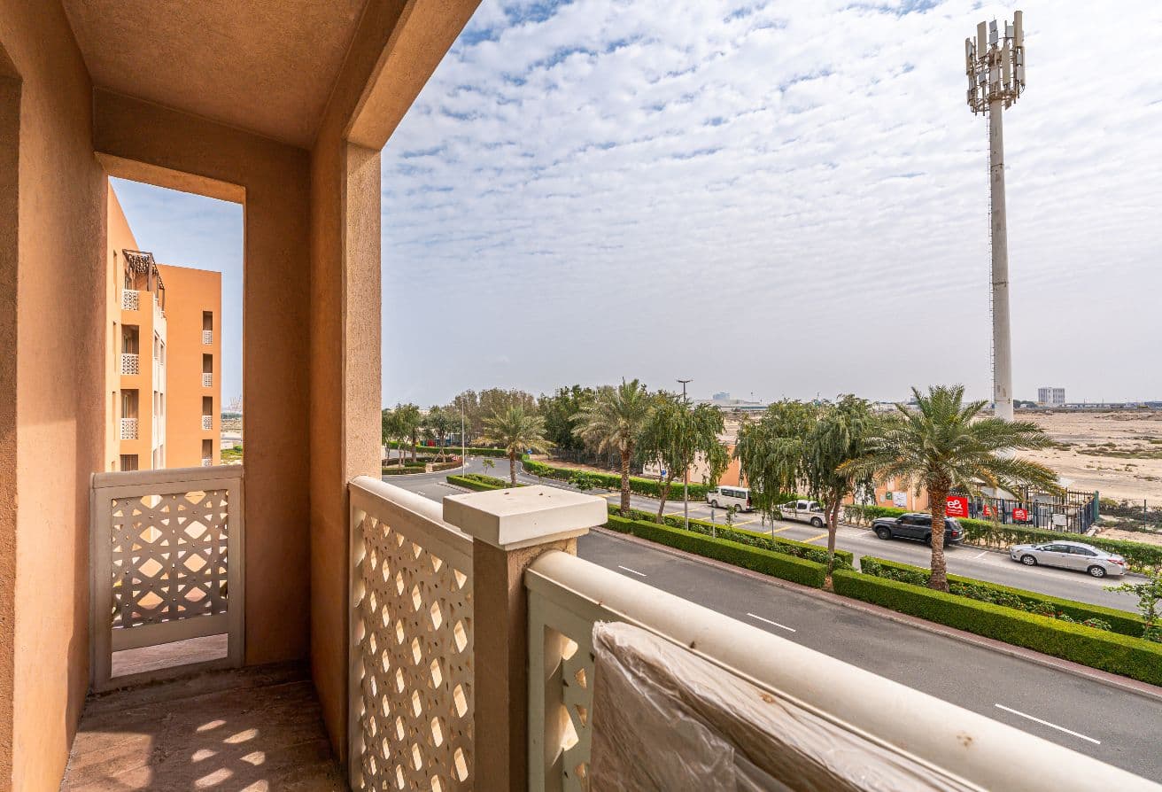 Large Layout | Rented | Non Negotiable | High ROI المعرض 2