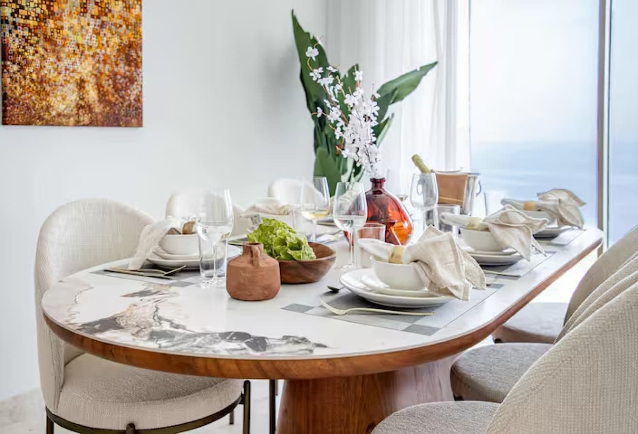 Ellington Beach House | 3BR with Study | Vacant المعرض 1