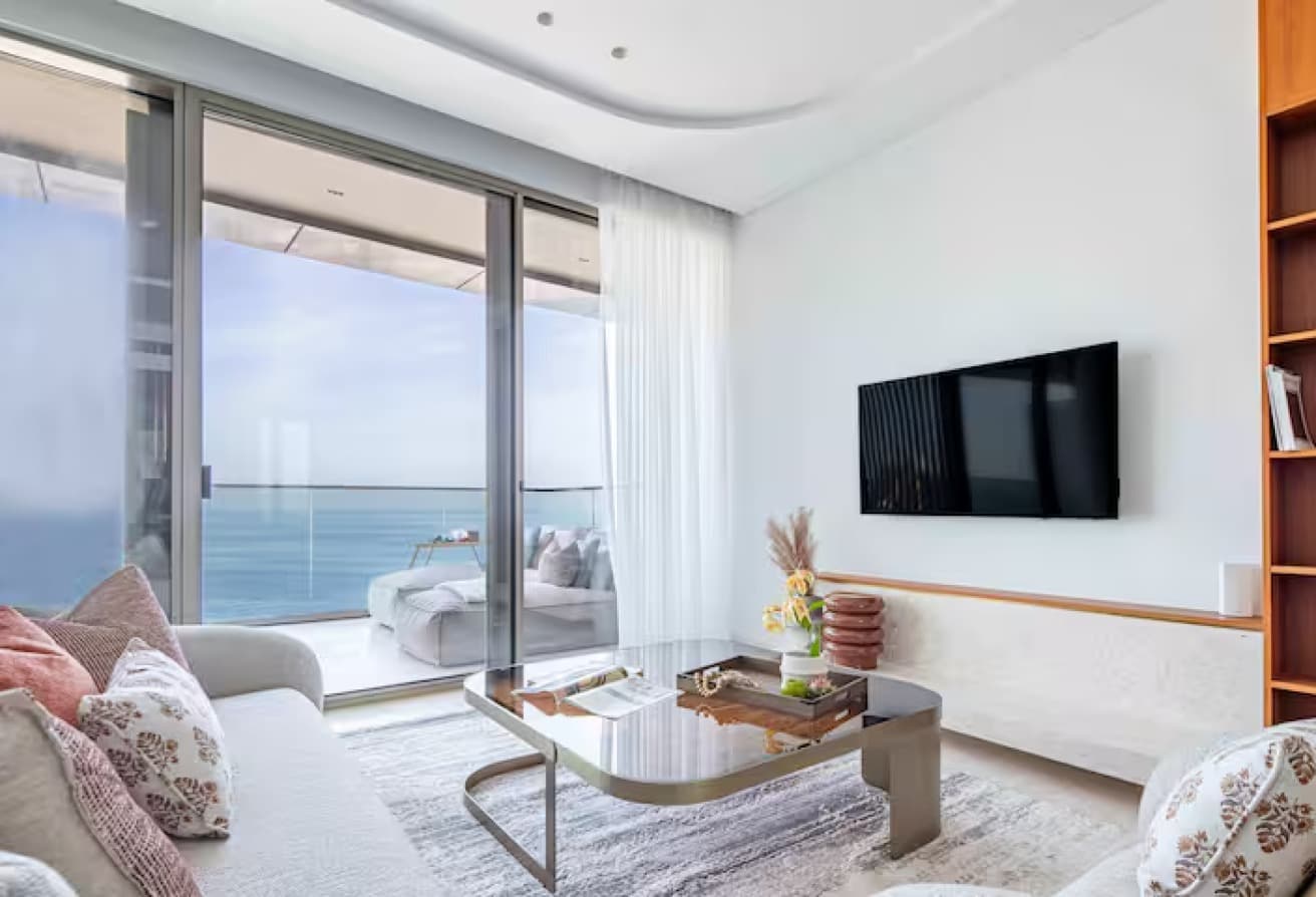 Ellington Beach House | 3BR with Study | Vacant المعرض 2